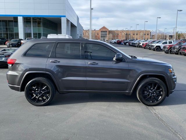 2017 Jeep Grand Cherokee Altitude