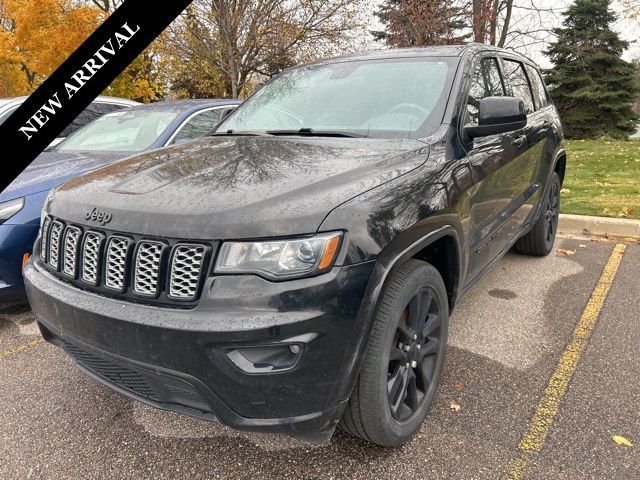 2017 Jeep Grand Cherokee Altitude