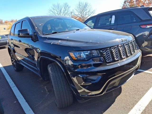 2017 Jeep Grand Cherokee Altitude