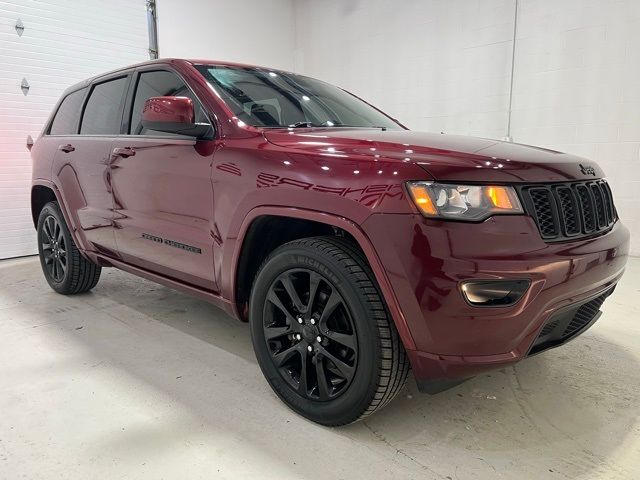 2017 Jeep Grand Cherokee Altitude