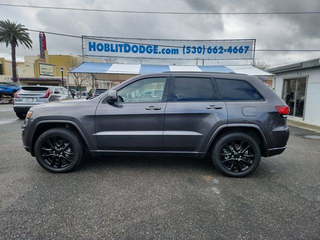 2017 Jeep Grand Cherokee Altitude