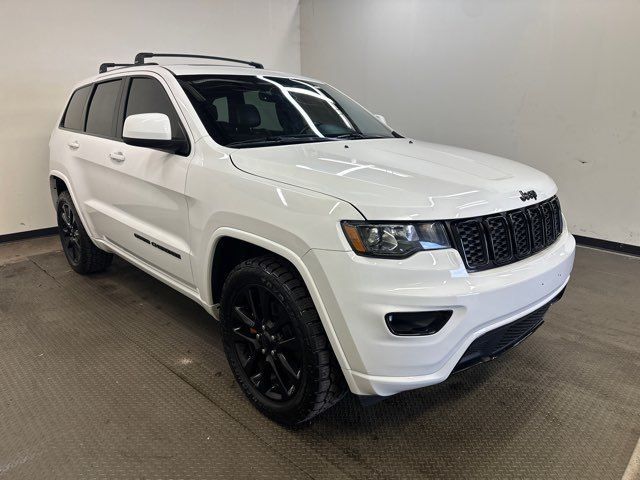 2017 Jeep Grand Cherokee Altitude