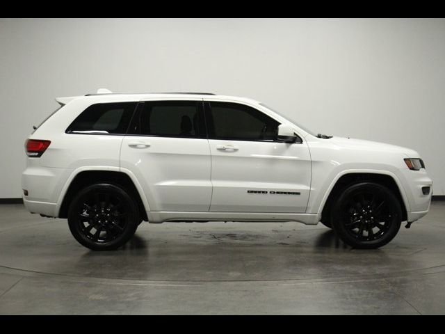 2017 Jeep Grand Cherokee Altitude