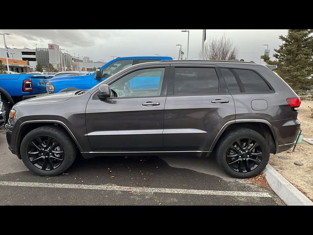 2017 Jeep Grand Cherokee Altitude