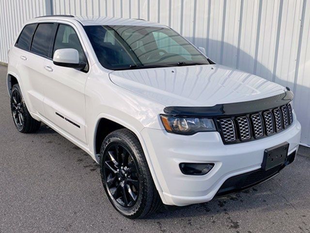 2017 Jeep Grand Cherokee Altitude