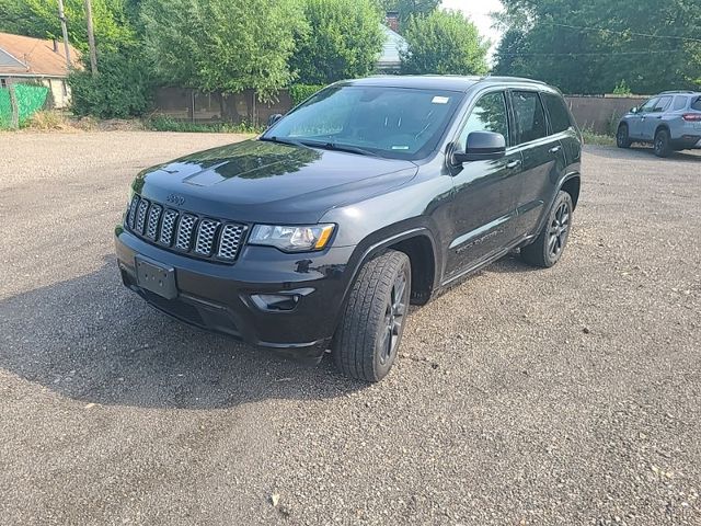 2017 Jeep Grand Cherokee Altitude