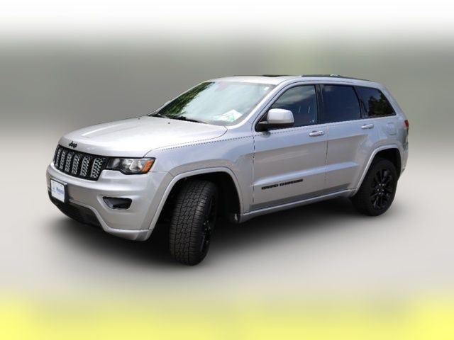 2017 Jeep Grand Cherokee Altitude