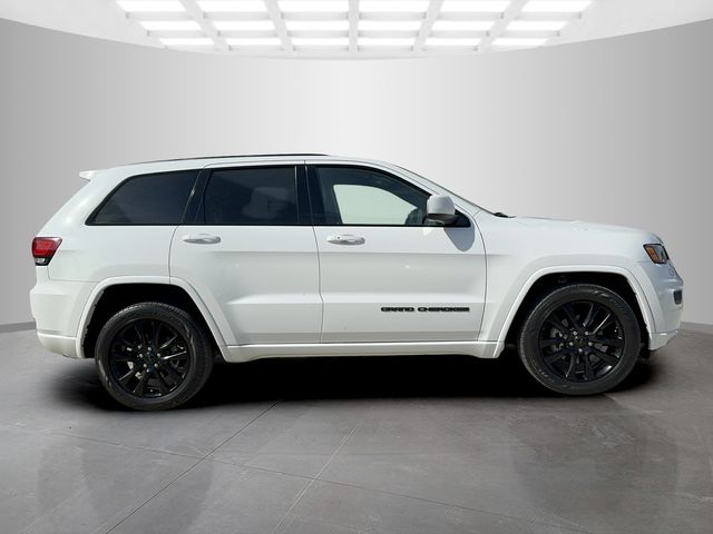 2017 Jeep Grand Cherokee Altitude