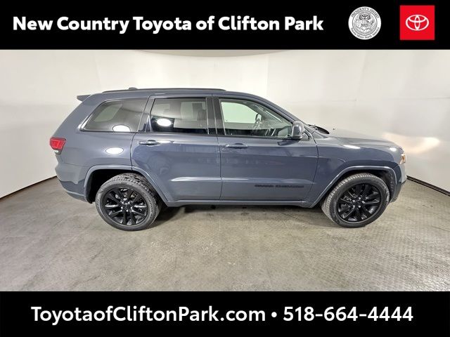 2017 Jeep Grand Cherokee Altitude