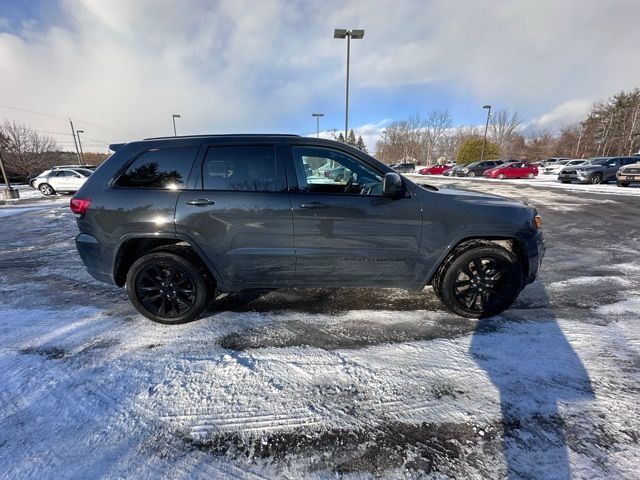 2017 Jeep Grand Cherokee Altitude