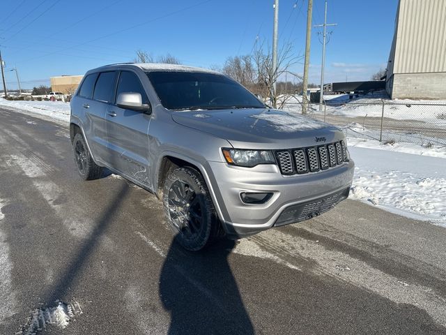 2017 Jeep Grand Cherokee Altitude