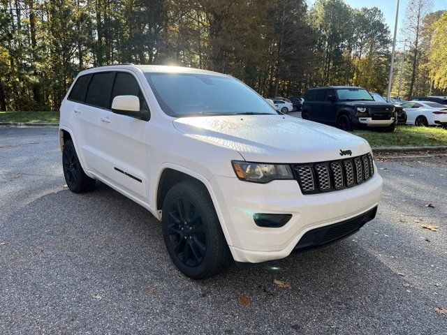 2017 Jeep Grand Cherokee Altitude