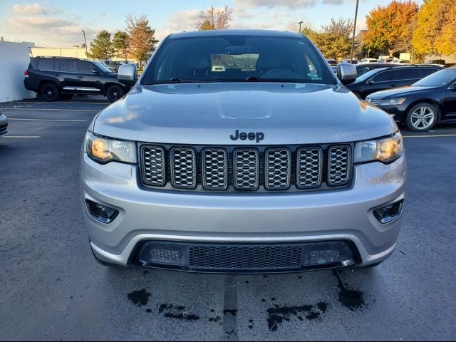 2017 Jeep Grand Cherokee Altitude