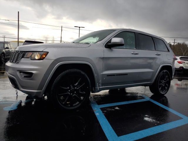 2017 Jeep Grand Cherokee Altitude