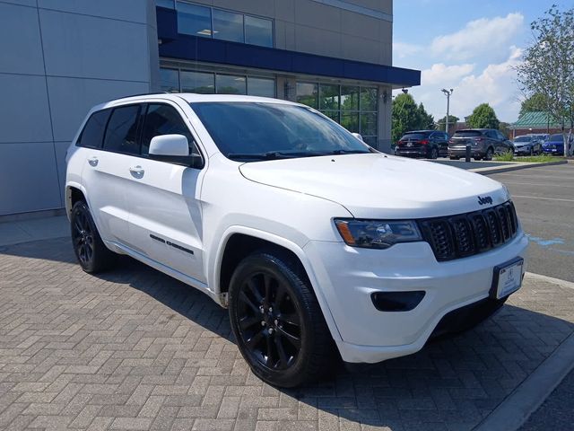 2017 Jeep Grand Cherokee Altitude