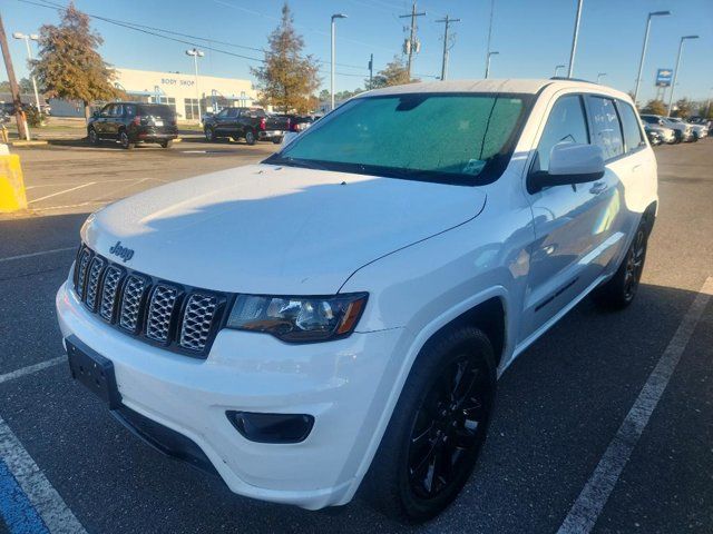 2017 Jeep Grand Cherokee Altitude