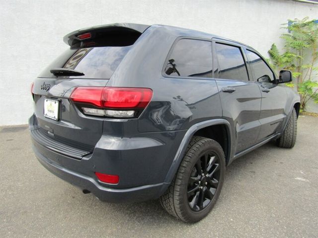 2017 Jeep Grand Cherokee Altitude