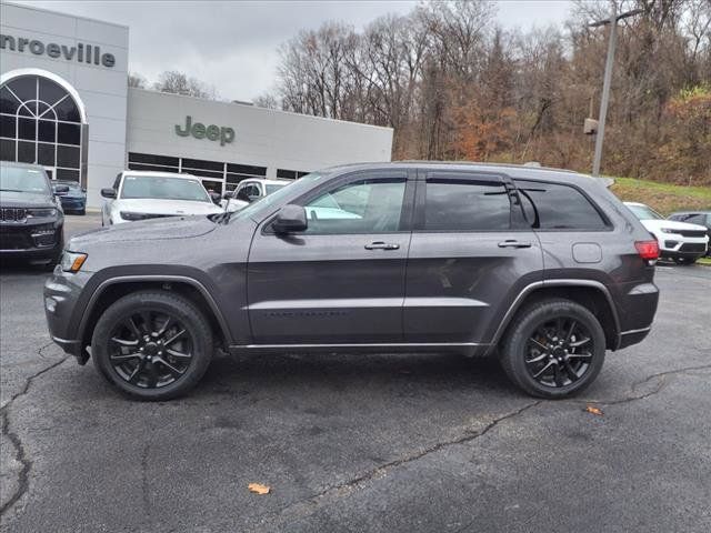 2017 Jeep Grand Cherokee Altitude