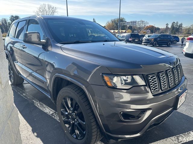 2017 Jeep Grand Cherokee Altitude