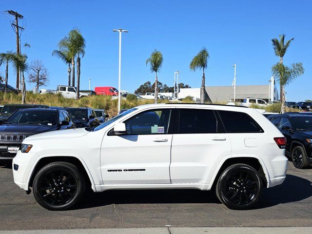 2017 Jeep Grand Cherokee Altitude