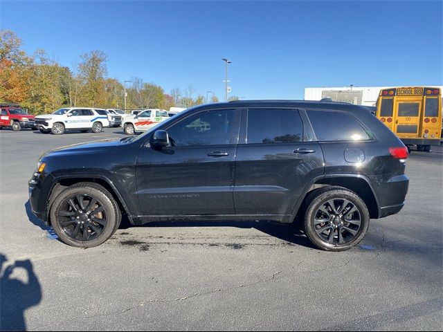 2017 Jeep Grand Cherokee Altitude