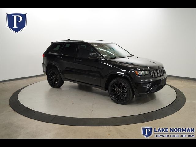 2017 Jeep Grand Cherokee Altitude