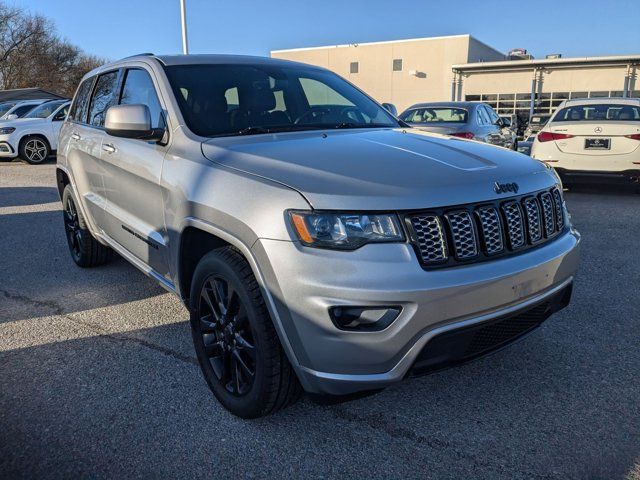 2017 Jeep Grand Cherokee Altitude