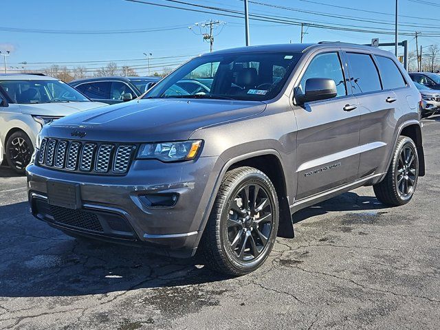 2017 Jeep Grand Cherokee Altitude