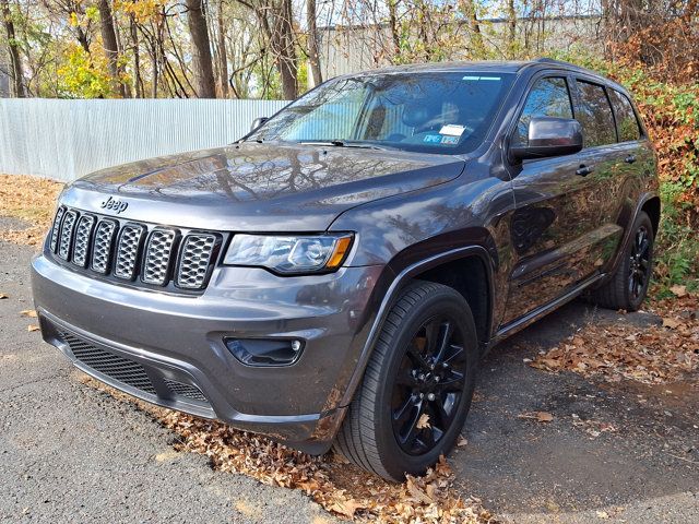 2017 Jeep Grand Cherokee Altitude