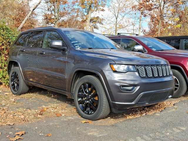 2017 Jeep Grand Cherokee Altitude