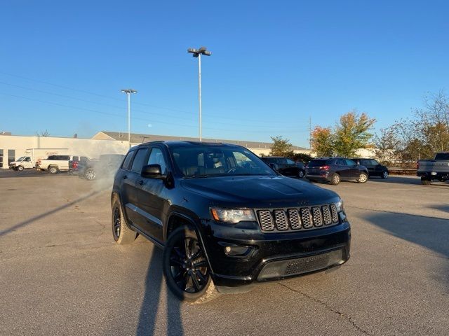 2017 Jeep Grand Cherokee Altitude