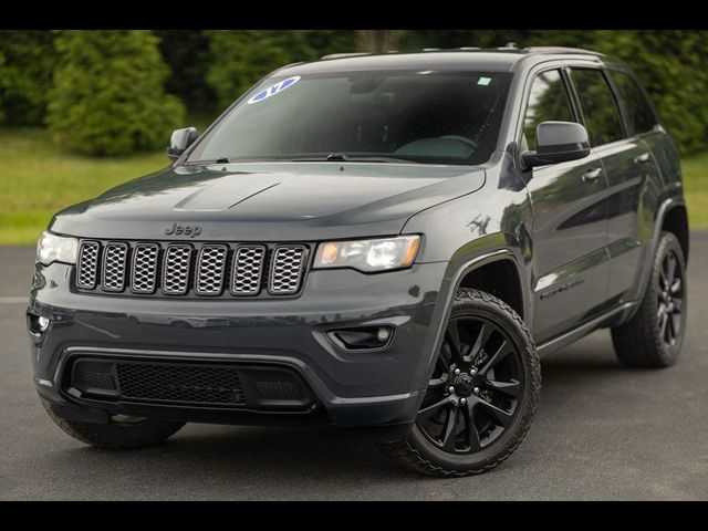 2017 Jeep Grand Cherokee Altitude