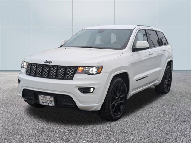 2017 Jeep Grand Cherokee Altitude