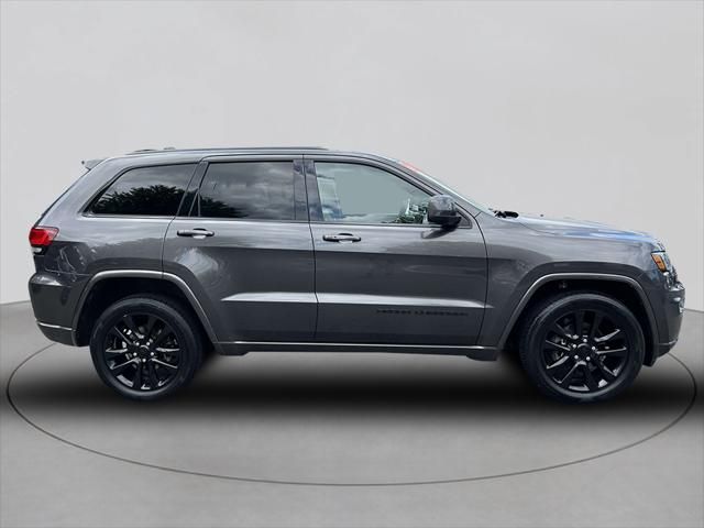 2017 Jeep Grand Cherokee Altitude