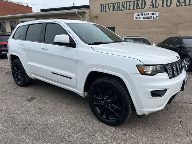 2017 Jeep Grand Cherokee Altitude