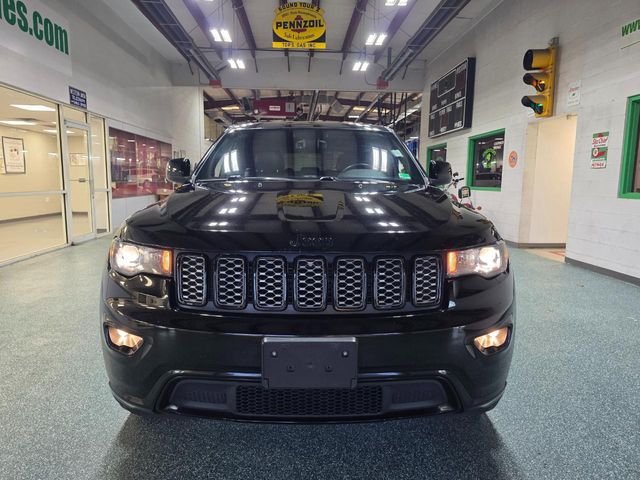 2017 Jeep Grand Cherokee Altitude