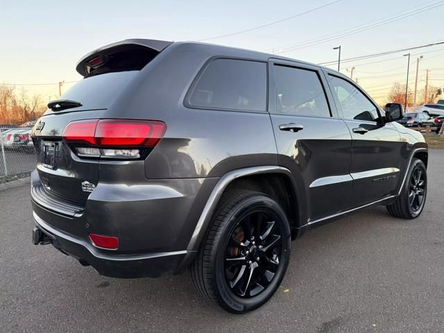 2017 Jeep Grand Cherokee Altitude