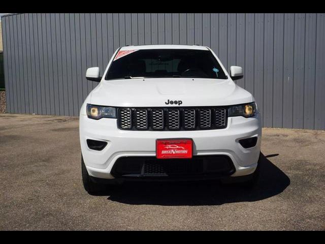 2017 Jeep Grand Cherokee Altitude