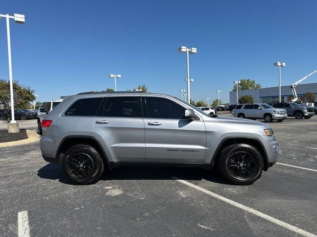 2017 Jeep Grand Cherokee Laredo