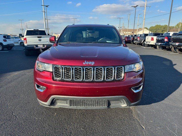 2017 Jeep Grand Cherokee Laredo