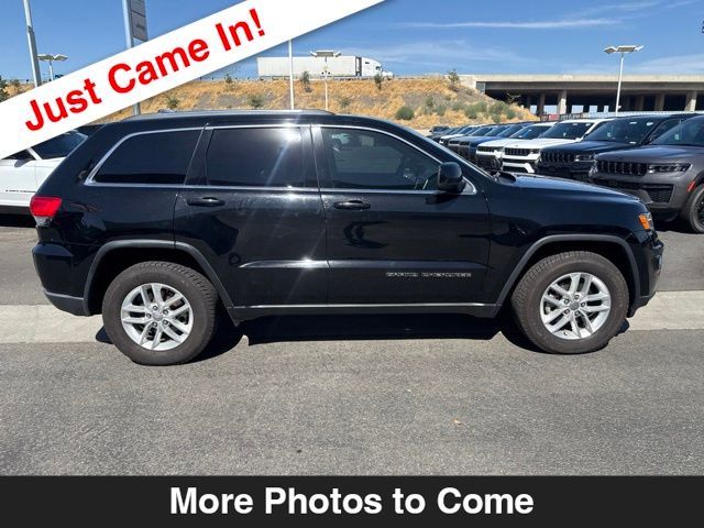 2017 Jeep Grand Cherokee Laredo