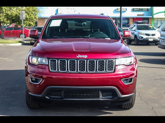 2017 Jeep Grand Cherokee Laredo