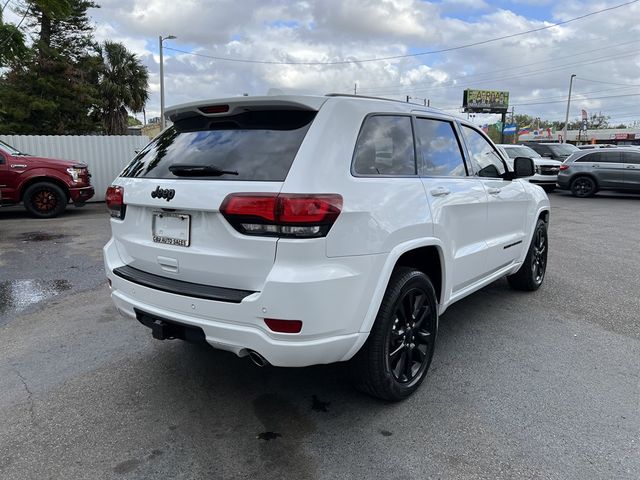 2017 Jeep Grand Cherokee Altitude