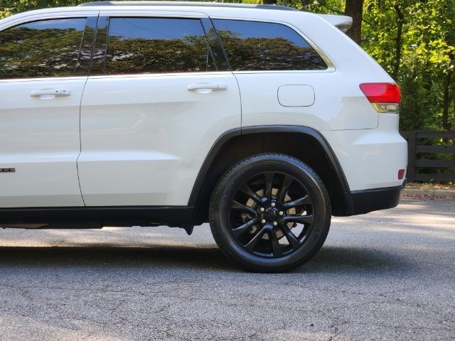 2017 Jeep Grand Cherokee Laredo