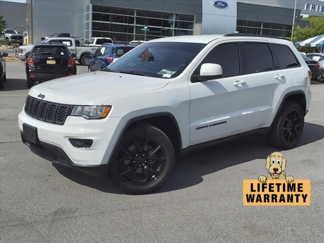 2017 Jeep Grand Cherokee Laredo