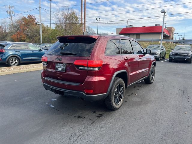 2017 Jeep Grand Cherokee Laredo