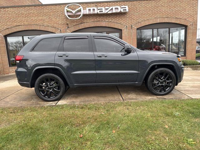 2017 Jeep Grand Cherokee Altitude