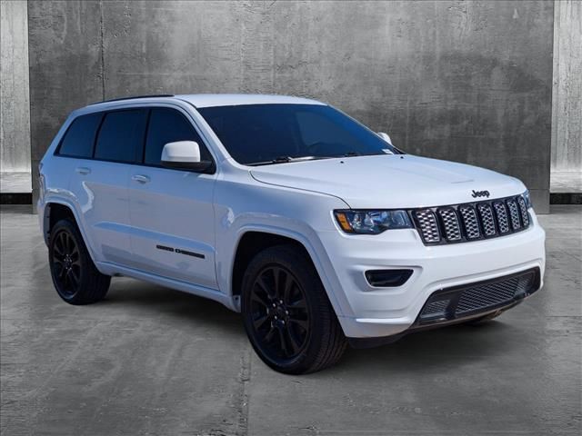 2017 Jeep Grand Cherokee Altitude