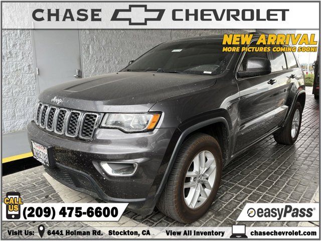 2017 Jeep Grand Cherokee Laredo