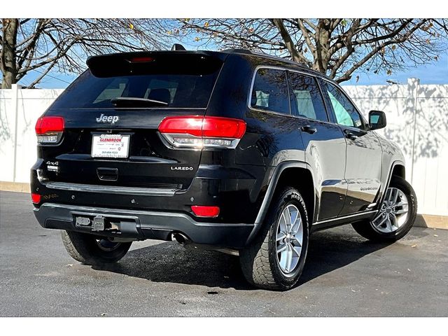 2017 Jeep Grand Cherokee Laredo